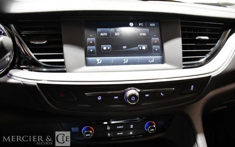 OPEL INSIGNIA GRANDSPORT 1.6 D 135 ELEGANCE BUSINESS BVA NOIR FN-832-BR