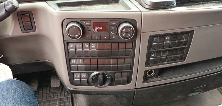 MAN TGX 18.510 4×2 BL SA PTRA 44 TONNES – 320185 KMS – ANNEE 2020 BLANC FQ-692-SJ