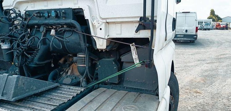 MAN TGX 18.510 4×2 BL SA PTRA 44 TONNES – 320185 KMS – ANNEE 2020 BLANC FQ-692-SJ