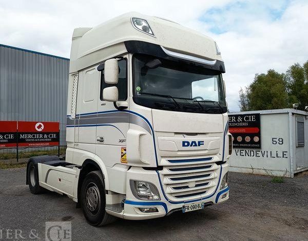 DAF XF 480 – PTRA : 44 TONNES – DIESEL – 772624 KMS – ANNEE 2020 BLANC FR-090-BJ