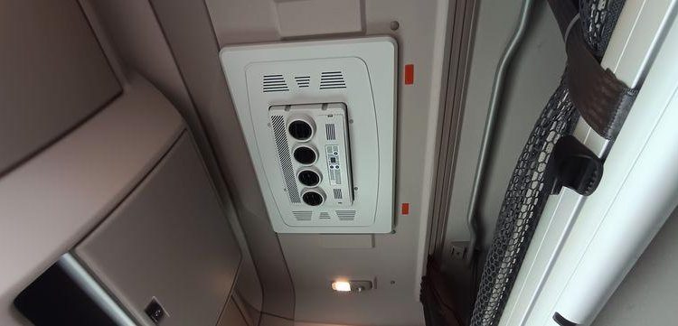 DAF XF 480 – PTRA : 44 TONNES – DIESEL – 772624 KMS – ANNEE 2020 BLANC FR-090-BJ