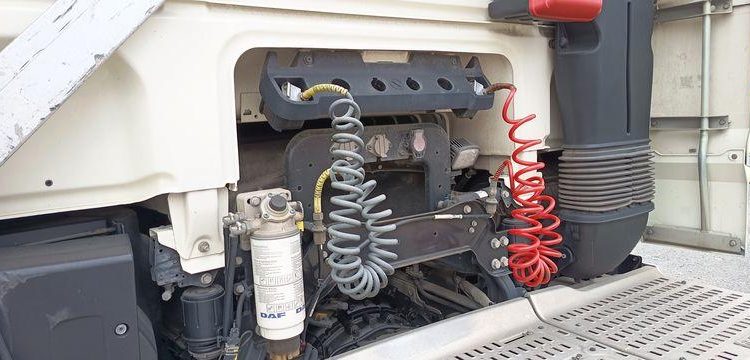 DAF XF 480 – PTRA : 44 TONNES – DIESEL – 772624 KMS – ANNEE 2020 BLANC FR-090-BJ