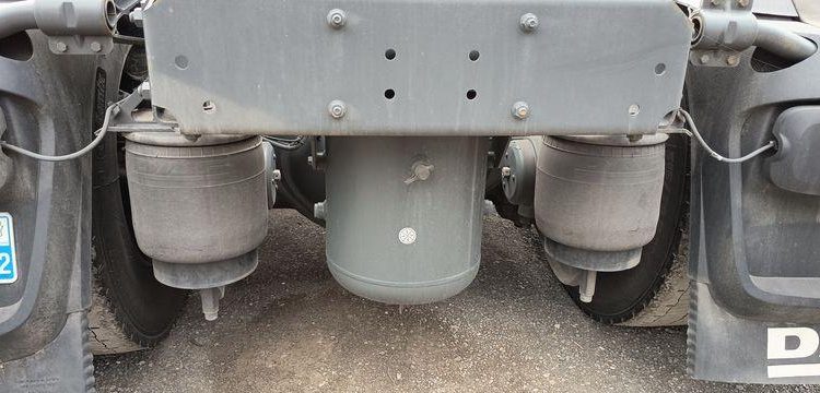 DAF XF 480 – PTRA : 44 TONNES – DIESEL – 772624 KMS – ANNEE 2020 BLANC FR-090-BJ