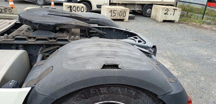 DAF XF 480 – PTRA : 44 TONNES – DIESEL – 772624 KMS – ANNEE 2020 BLANC FR-090-BJ