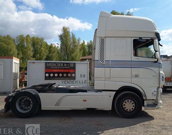 DAF XF 480 FT – PTRA : 44 TONNES – DIESEL –  840877 KMS – ANNEE 2020 BLANC FR-093-BJ