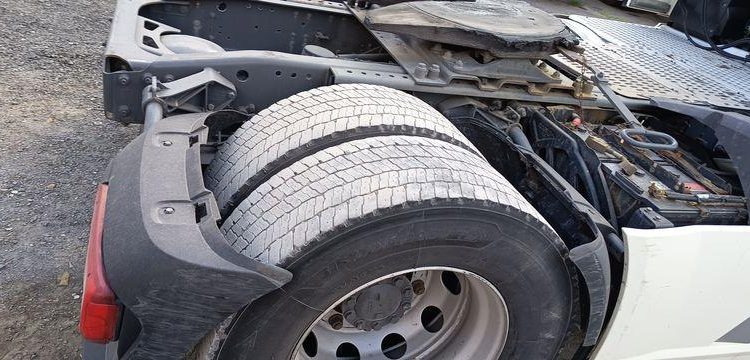 DAF XF 480 FT – PTRA : 44 TONNES – DIESEL –  840877 KMS – ANNEE 2020 BLANC FR-093-BJ