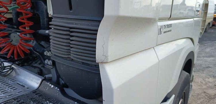 DAF XF 480 FT – PTRA : 44 TONNES – DIESEL –  840877 KMS – ANNEE 2020 BLANC FR-093-BJ