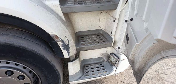 DAF XF 480 FT – PTRA : 44 TONNES – DIESEL –  840877 KMS – ANNEE 2020 BLANC FR-093-BJ