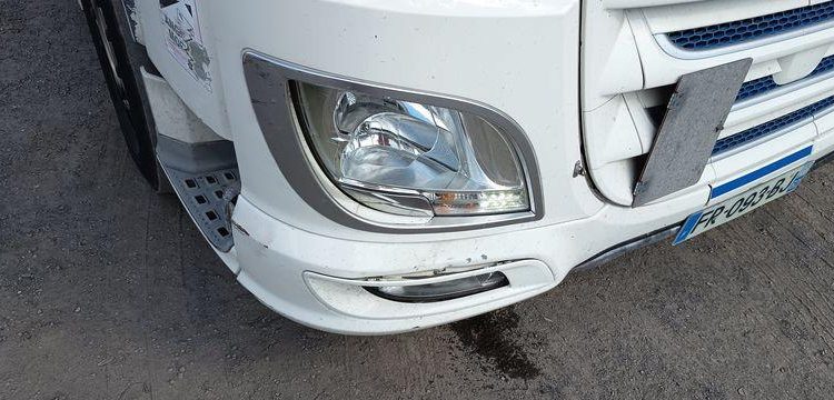 DAF XF 480 FT – PTRA : 44 TONNES – DIESEL –  840877 KMS – ANNEE 2020 BLANC FR-093-BJ