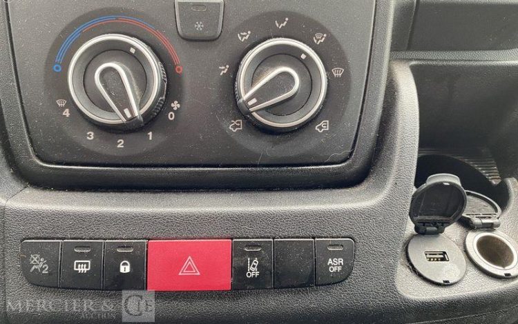 PEUGEOT BOXER 335 L2H2 140CH ASPHALT BLANC FS-874-JX