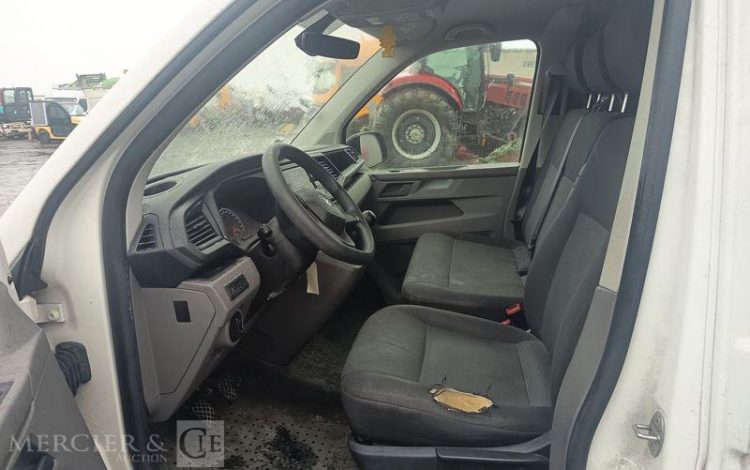 VOLKSWAGEN TRANSPORTER  FV-760-FF