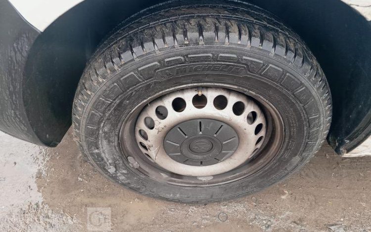 VOLKSWAGEN TRANSPORTER  FV-760-FF