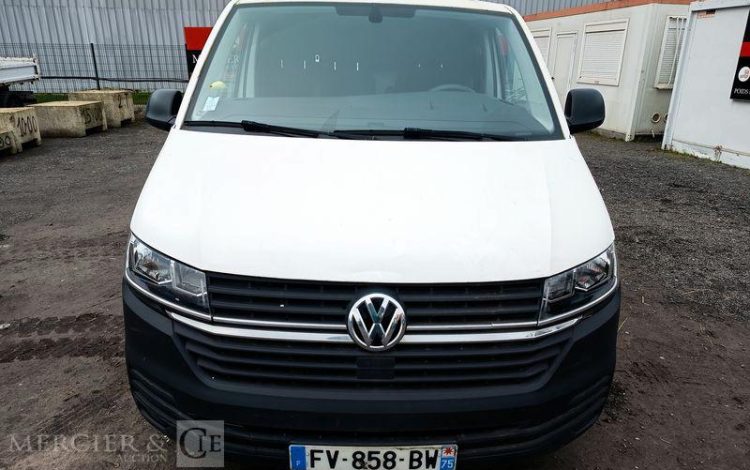 VOLKSWAGEN TRANSPORTER  FV-858-BW