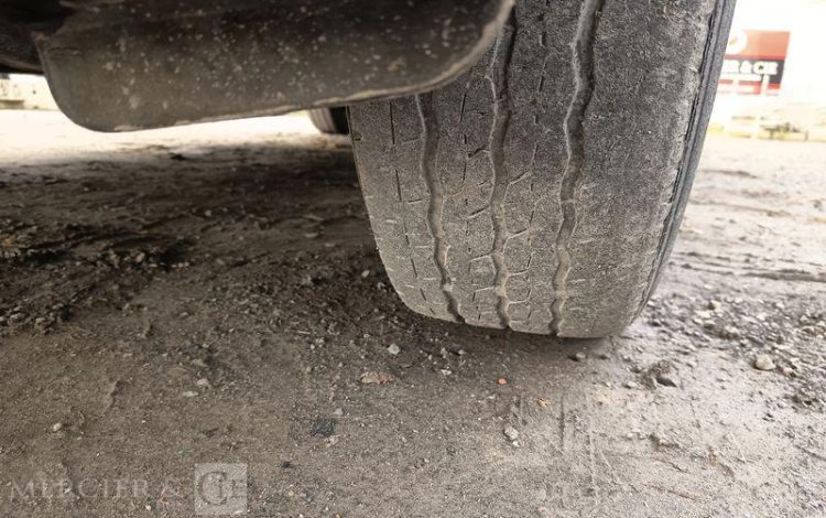 VOLKSWAGEN TRANSPORTER  FV-858-BW