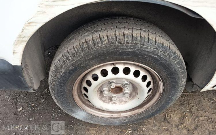 VOLKSWAGEN TRANSPORTER  FV-858-BW