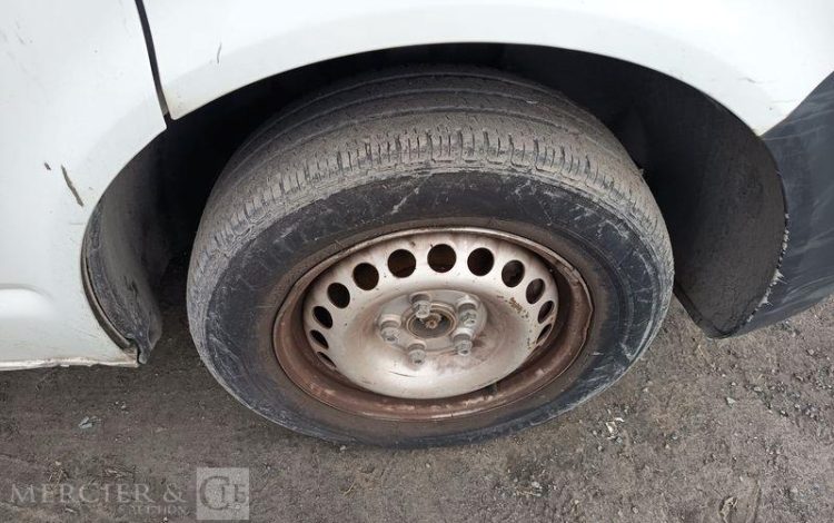 VOLKSWAGEN TRANSPORTER  FV-858-BW