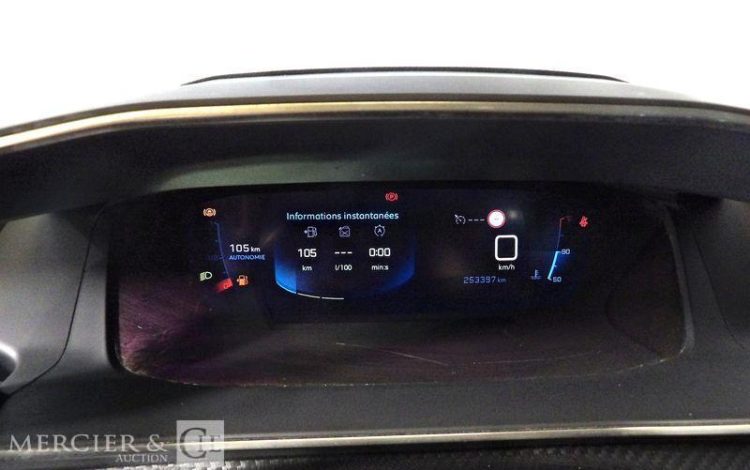 PEUGEOT 2008 1.5 BLUEHDI 110ch ALLURE BUSINESS BLANC FX-853-WA