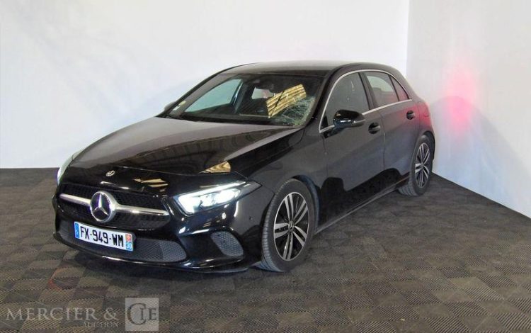 MERCEDES CLASSE A 180D PROGRESSIVE LINE  FX-949-WM