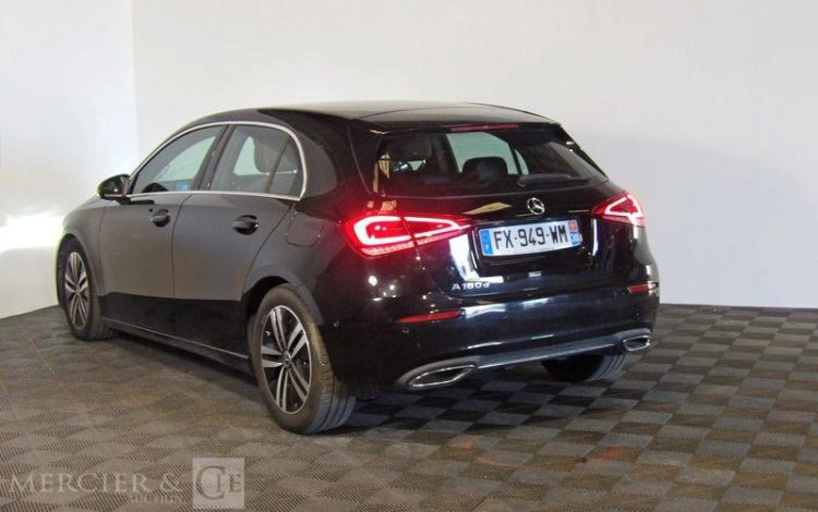 MERCEDES CLASSE A 180D PROGRESSIVE LINE  FX-949-WM