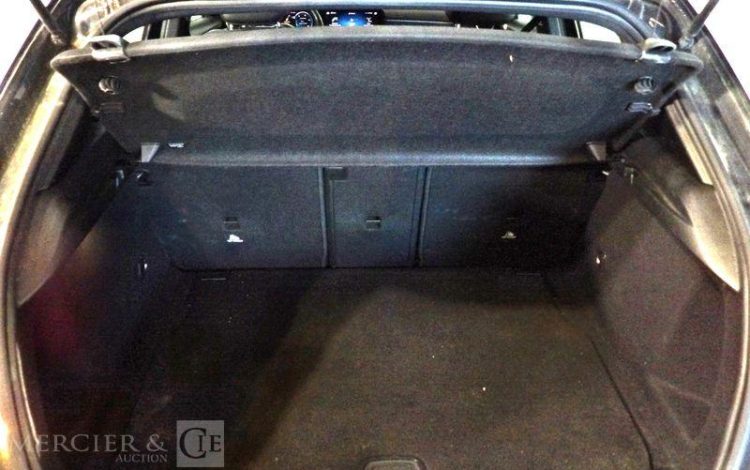 MERCEDES CLASSE A 180D PROGRESSIVE LINE  FX-949-WM