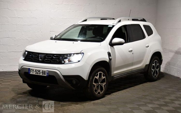DACIA DUSTER 1.5 BLUEDCI 115ch PRESTIGE BLANC FY-525-BA