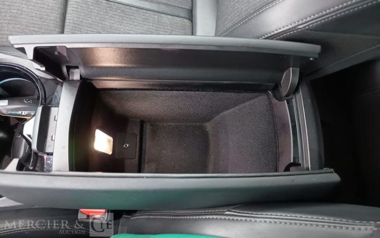 PEUGEOT 508 PURE TECH 130 CH S&S ALLURE PACK EAT8 – DIESEL 109939 KMS – ANNEE 2021 NOIR FZ-218-SR