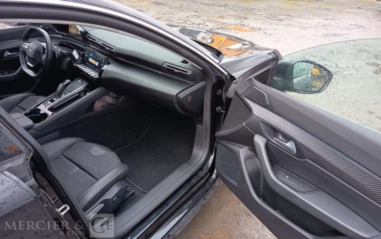 PEUGEOT 508 PURE TECH 130 CH S&S ALLURE PACK EAT8 – DIESEL 109939 KMS – ANNEE 2021 NOIR FZ-218-SR