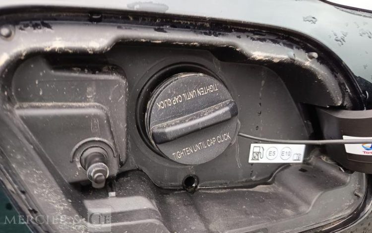 PEUGEOT 508 PURE TECH 130 CH S&S ALLURE PACK EAT8 – DIESEL 109939 KMS – ANNEE 2021 NOIR FZ-218-SR