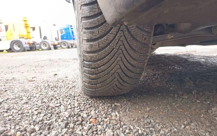 PEUGEOT 508 PURE TECH 130 CH S&S ALLURE PACK EAT8 – DIESEL 109939 KMS – ANNEE 2021 NOIR FZ-218-SR