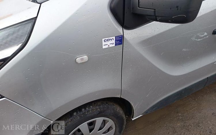 RENAULT TRAFIC III FOURGON PHASE 2 L1H1 2,0 DCI 16V 145 CV – DIESEL-6 PL – ANNEE 2021 GRIS GB-980-LL