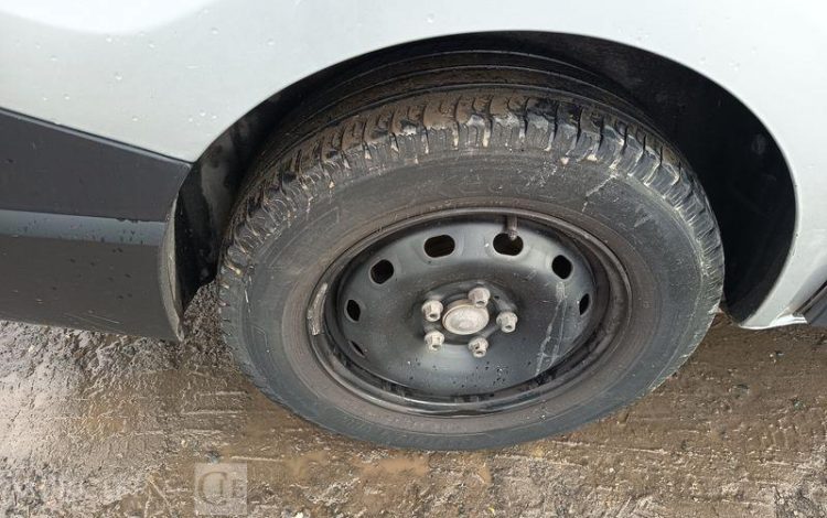 RENAULT TRAFIC III FOURGON PHASE 2 L1H1 2,0 DCI 16V 145 CV – DIESEL-6 PL – ANNEE 2021 GRIS GB-980-LL