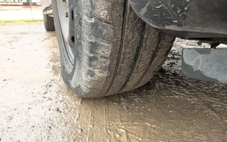 RENAULT TRAFIC III FOURGON PHASE 2 L1H1 2,0 DCI 16V 145 CV – DIESEL-6 PL – ANNEE 2021 GRIS GB-980-LL