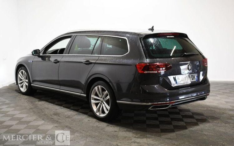 VOLKSWAGEN PASSAT BREAK 1.4 TSI GTE 218H 155 PHEV HYBRID DSG GRIS GC-776-QH