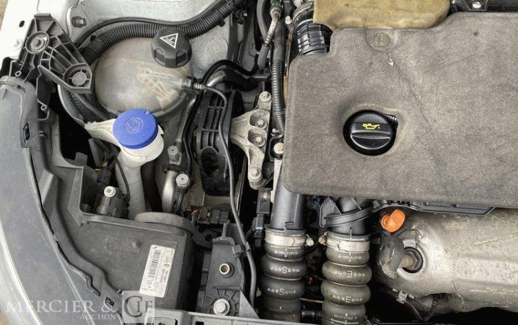 PEUGEOT 208 100CH PREMIUM PACK BLANC GC-941-EQ