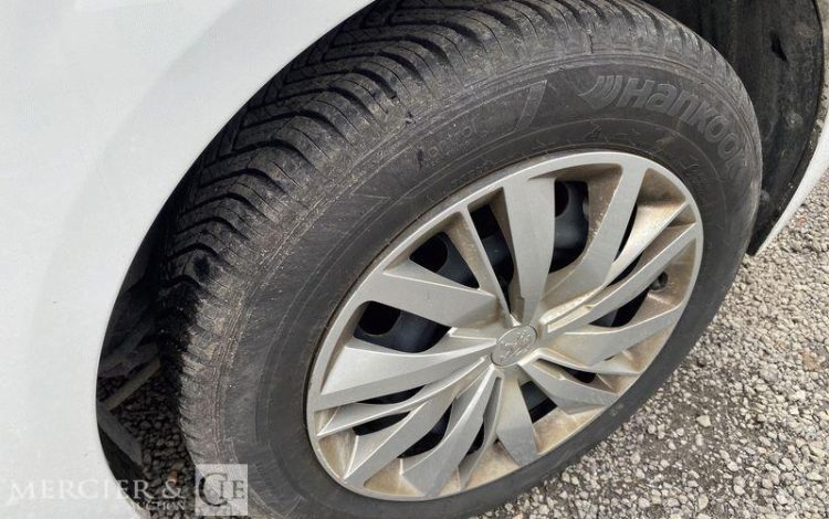 PEUGEOT 208 100CH PREMIUM PACK BLANC GC-941-EQ