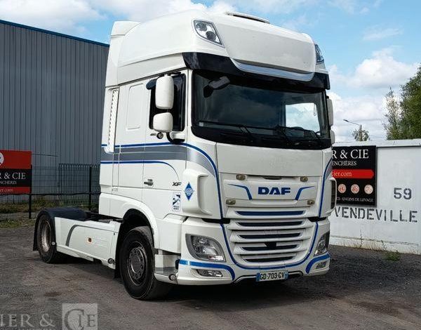 DAF XF 480 FT – PTRA : 44 TONNES – DIESEL – 605344 KMS – ANNEE 2021 BLANC GD-703-CV