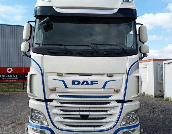 DAF XF 480 FT – PTRA : 44 TONNES – DIESEL – 605344 KMS – ANNEE 2021 BLANC GD-703-CV