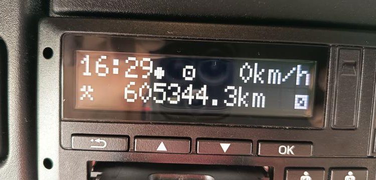 DAF XF 480 FT – PTRA : 44 TONNES – DIESEL – 605344 KMS – ANNEE 2021 BLANC GD-703-CV