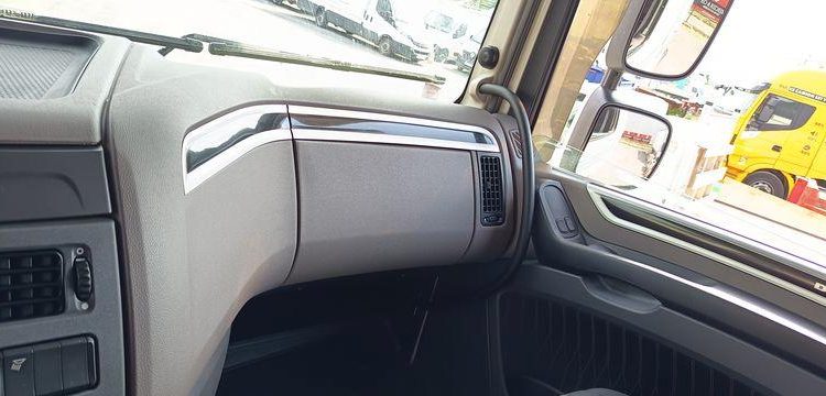 DAF XF 480 FT – PTRA : 44 TONNES – DIESEL – 605344 KMS – ANNEE 2021 BLANC GD-703-CV