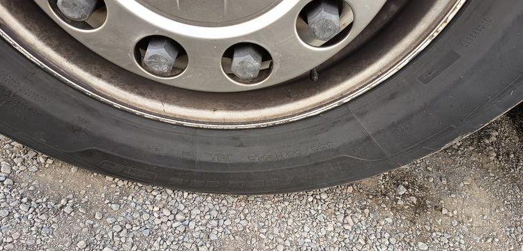 DAF XF 480 FT – PTRA : 44 TONNES – DIESEL – 605344 KMS – ANNEE 2021 BLANC GD-703-CV