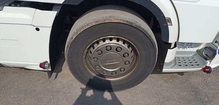 DAF XF 480 FT – PTRA : 44 TONNES – DIESEL – 605344 KMS – ANNEE 2021 BLANC GD-703-CV