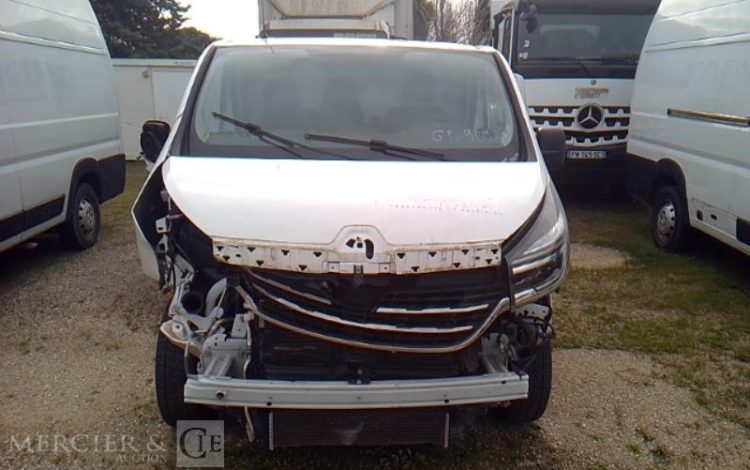 RENAULT TRAFIC GCF 1300 DCI 120 BLANC GD-909-QK