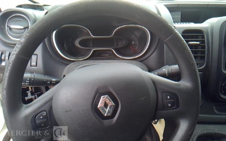 RENAULT TRAFIC GCF 1300 DCI 120 BLANC GD-909-QK