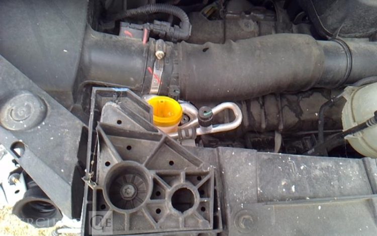 RENAULT TRAFIC GCF 1300 DCI 120 BLANC GD-909-QK