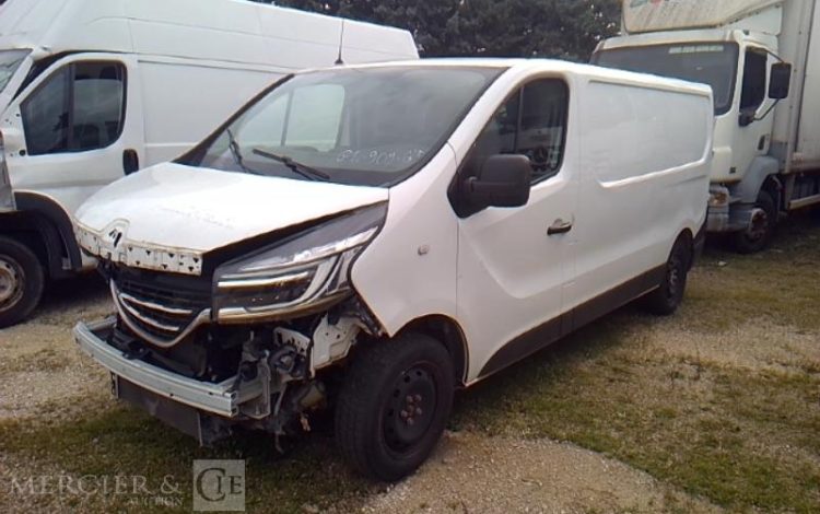 RENAULT TRAFIC GCF 1300 DCI 120 BLANC GD-909-QK
