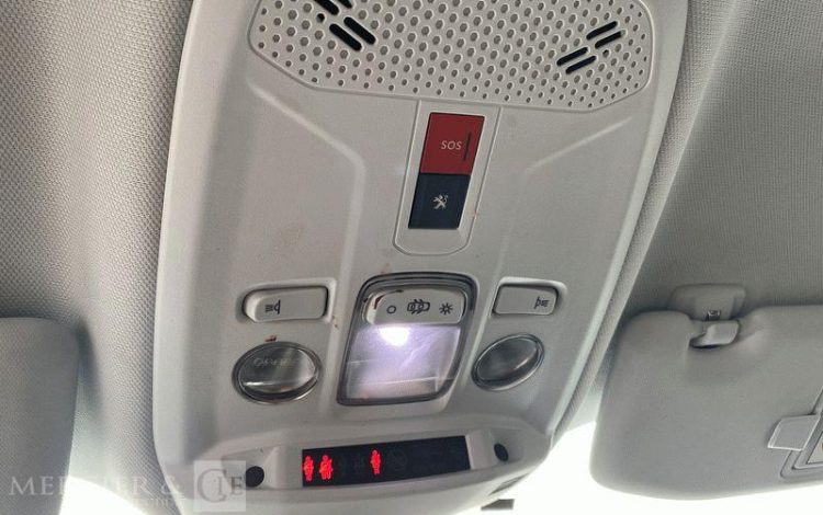 PEUGEOT 2008 110CH ALLURE BUSINESS BLANC GD-966-HZ