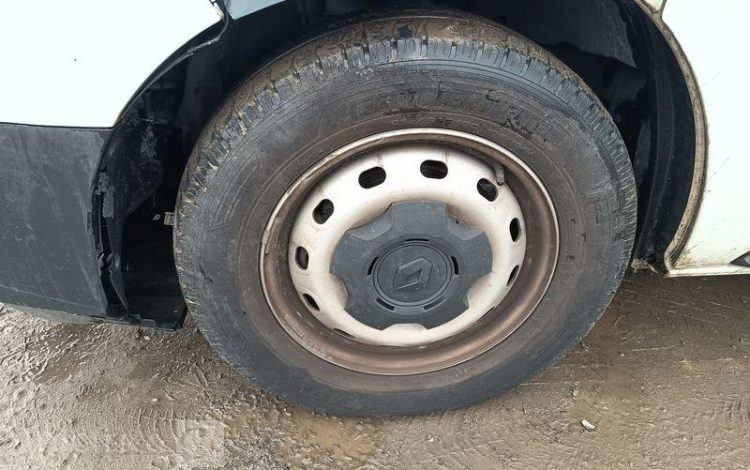 RENAULT TRAFIC 150 BLANC GE-094-EK