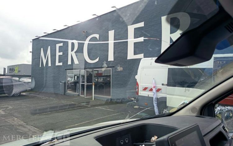 RENAULT TRAFIC 150 BLANC GE-094-EK