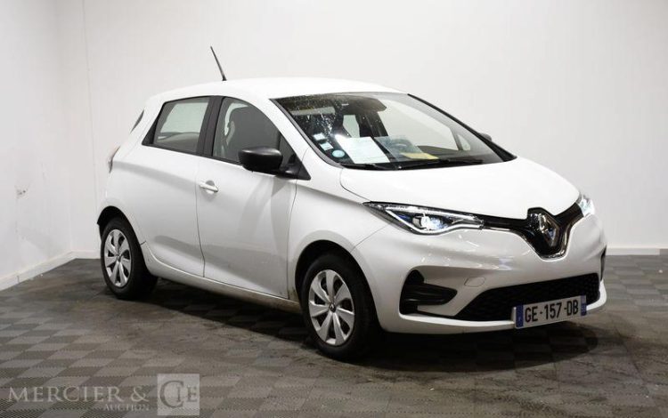 RENAULT ZOE ZE 110ch 40KWH ACHAT-INTEGRAL LIFE REVERSIBLE BVA BLANC GE-157-DB