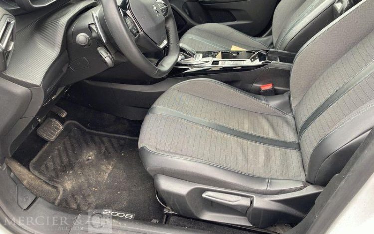 PEUGEOT 2008 130CH ALLURE BUSINESS BLANC GE-958-GD